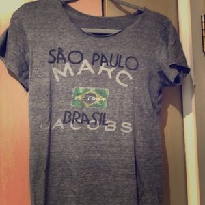 Off the Shoulder Marc Jacobs T-shirt